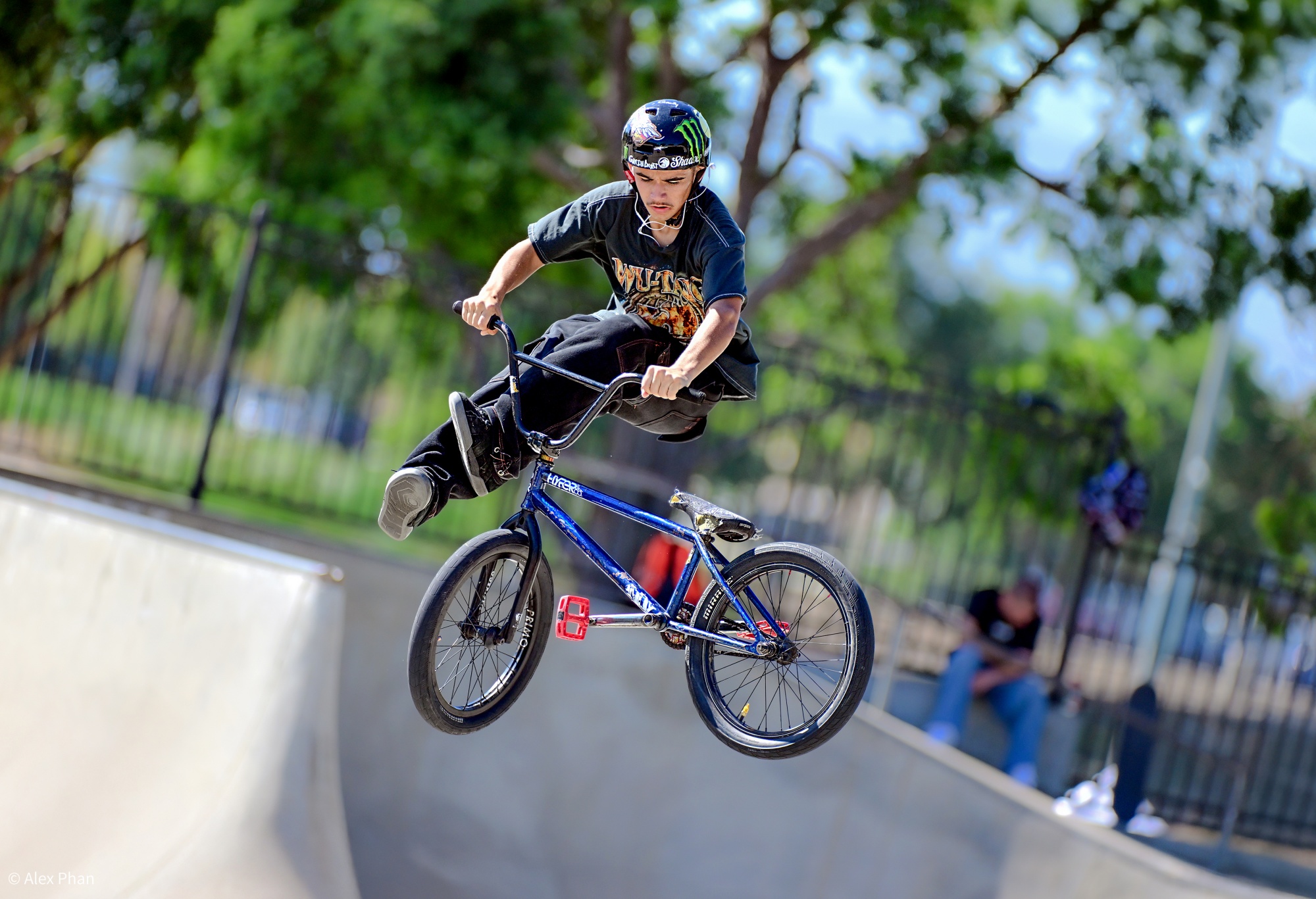 © Alex PhanAF FF 200mm F2.0 C-Dreamer