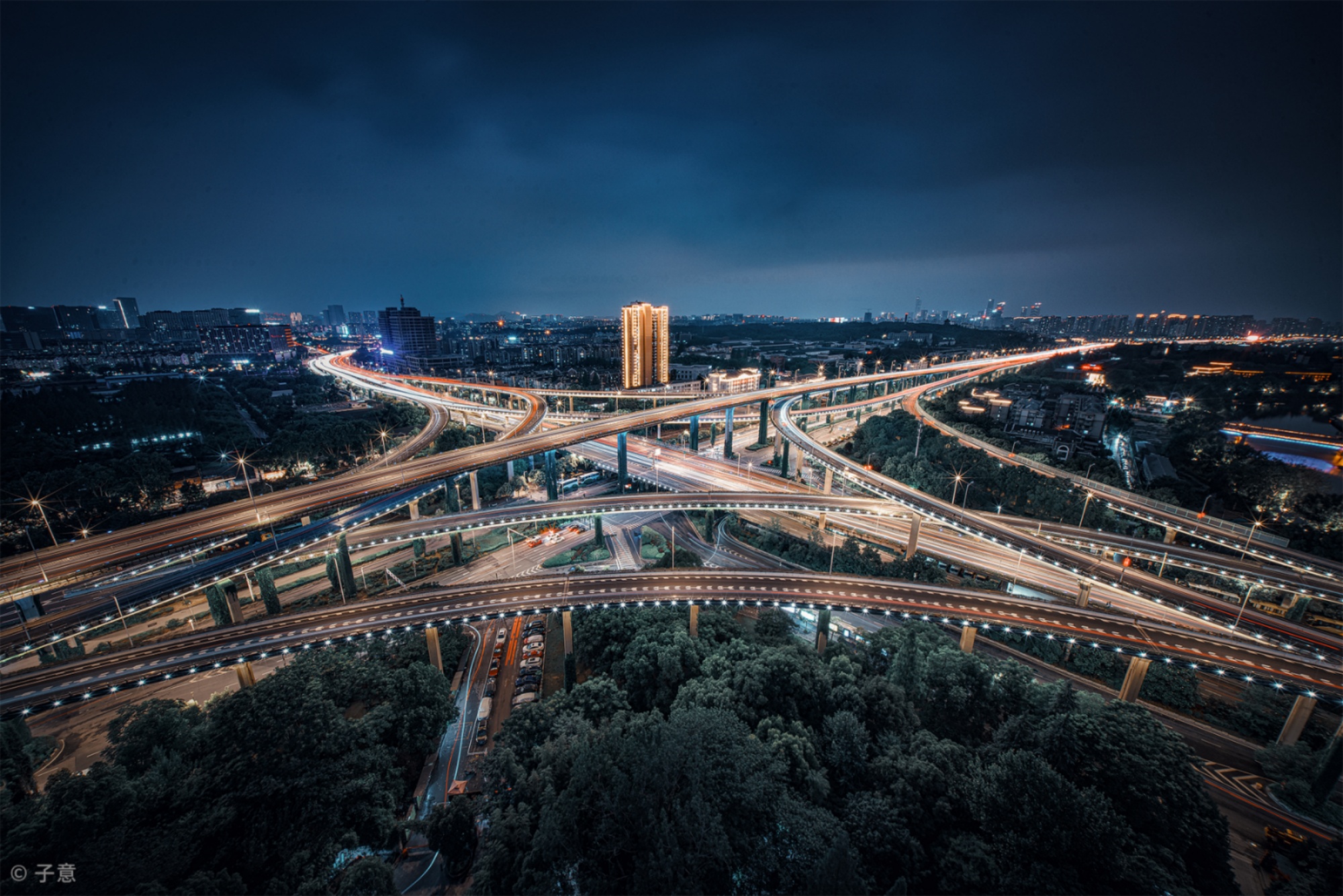 ©子意FFⅡ 12mm F2.8 C&D-Dreamer