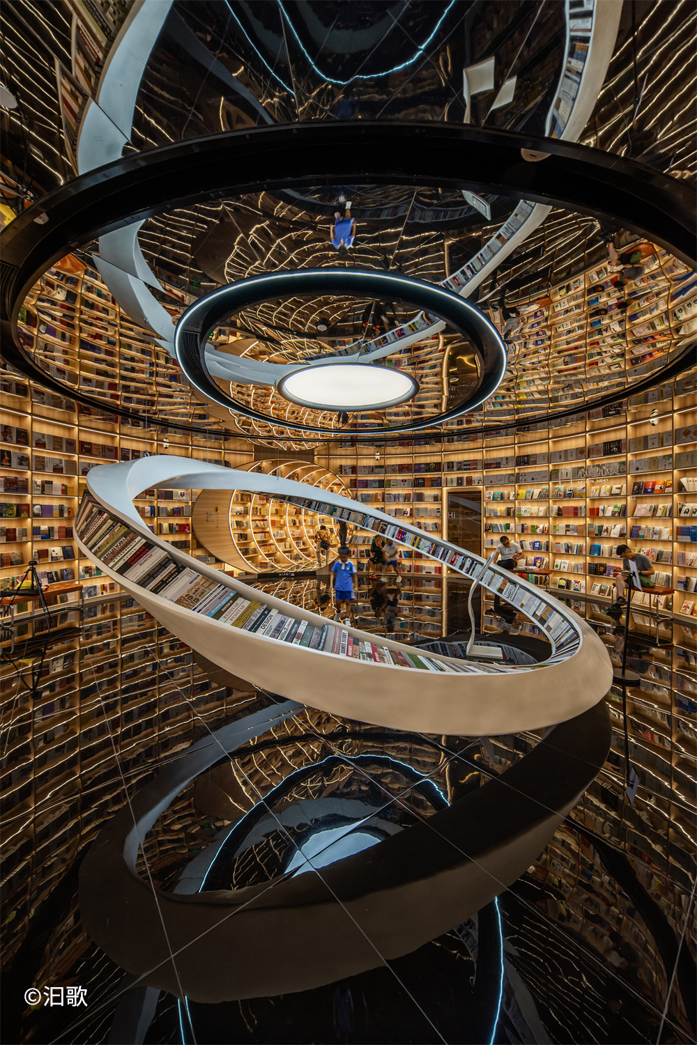 ©汩歌CF 12-24mm F5.6 Zoom Shift