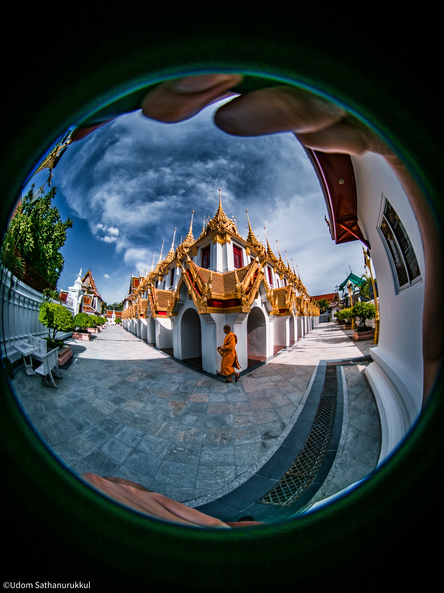 ©Udom Sathanurukkul MFT 4mm F2.8 210° Circular Fisheye